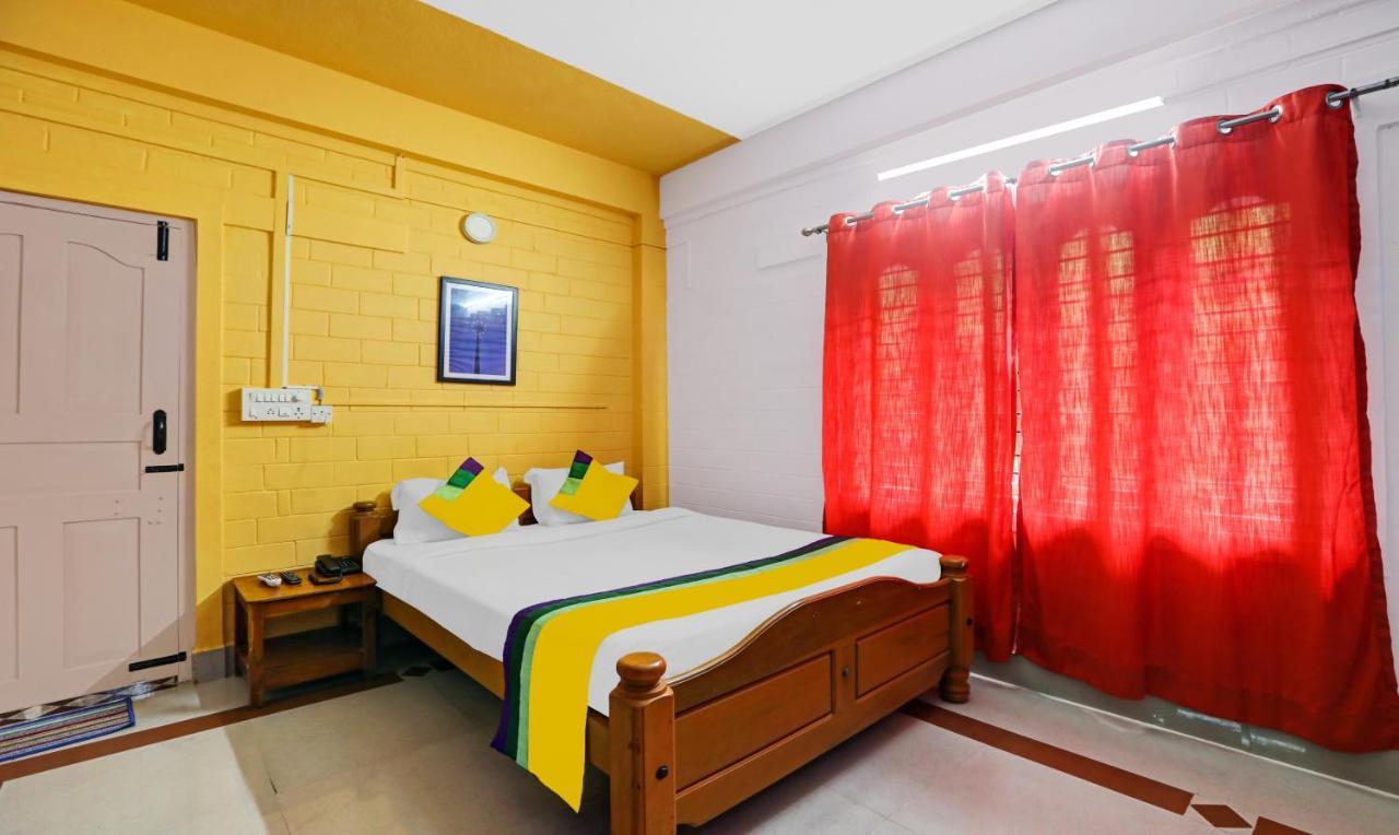 Itsy By Treebo - Iha Comforts With Mountain View Madikeri Exterior photo